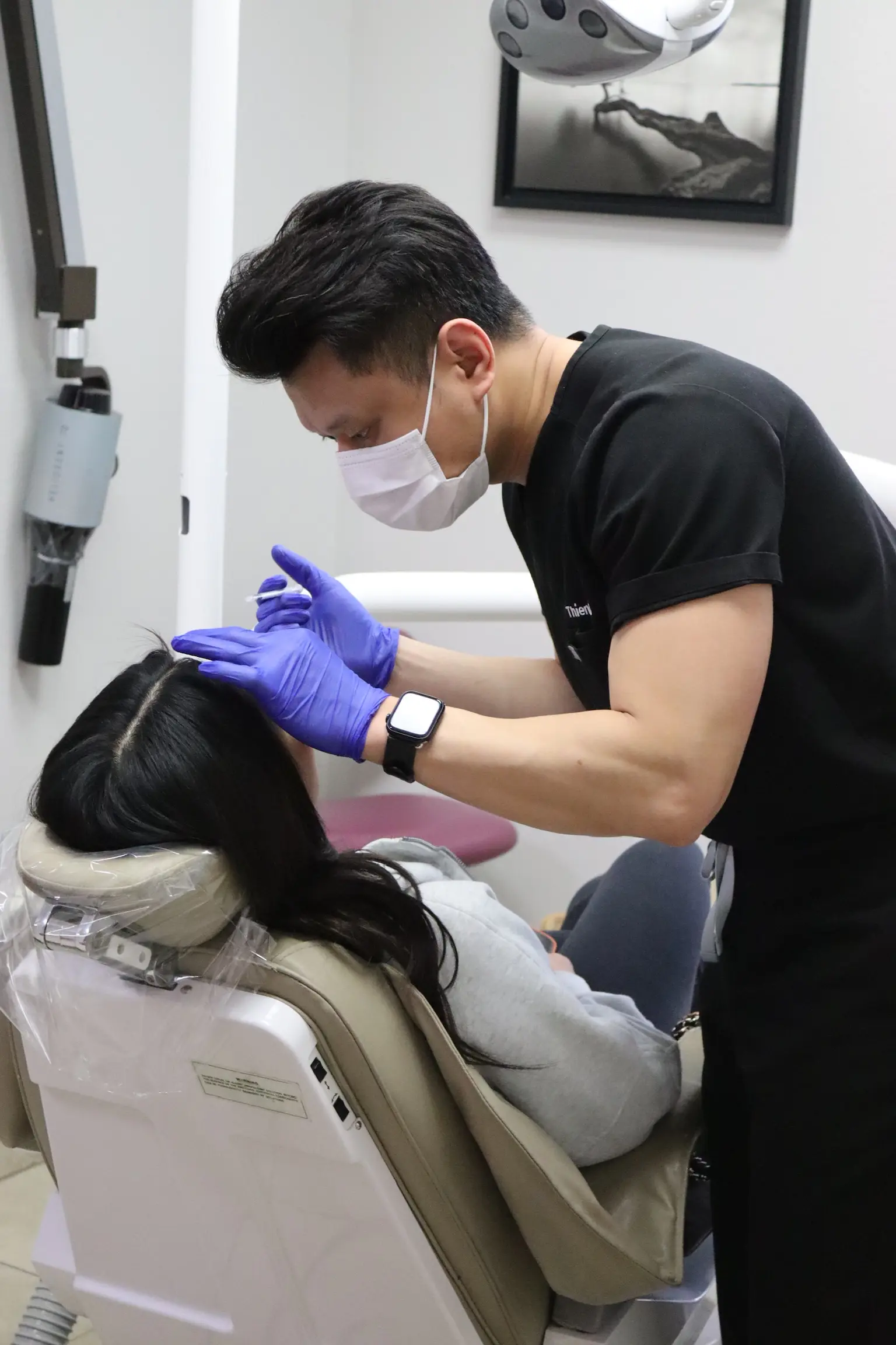Clinician reviewing treatment information with a patient